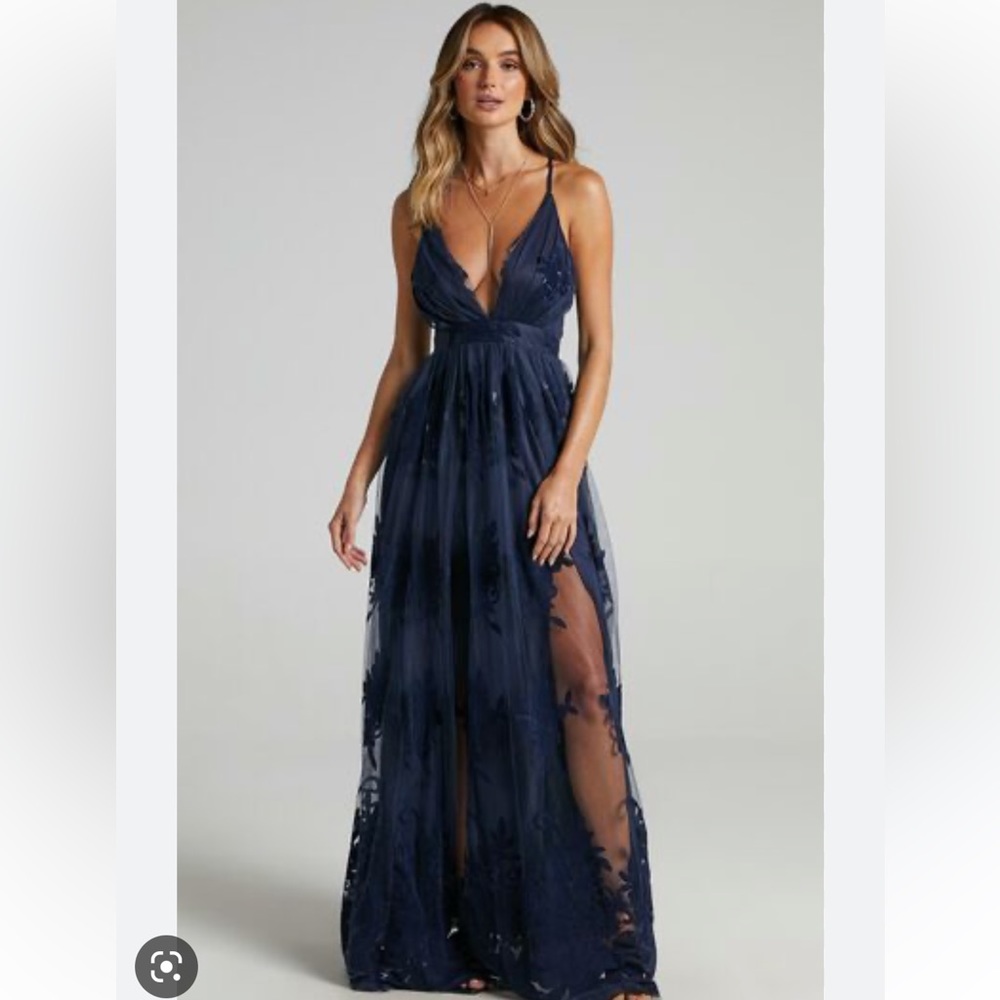 PROMENADE MAXI DRESS IN NAVY